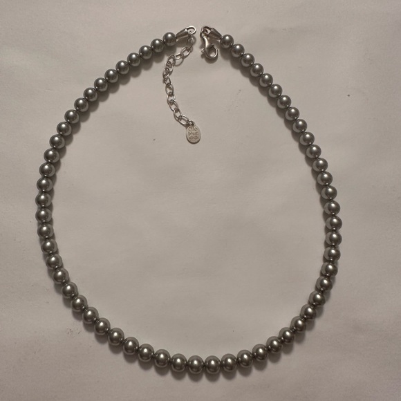 Clio Blue Necklace - Picture 2 of 2